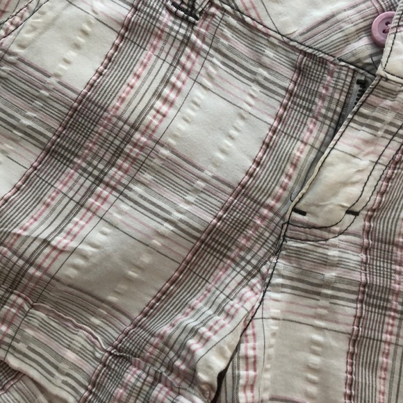 KIRRA shorts - Picture 3 of 3